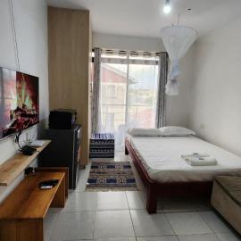 Kisumu Furnished Charry Heights Studios, hotelli kohteessa Kisumu
