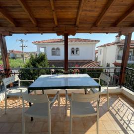 Sea Lavie Apartment -180m Beach - Starlink WiFI - Balcony - 2 Bedrooms