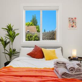 Sunnyside Cottage Suite 2BR near White Rock