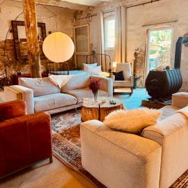 Rustikales Farmhaus mit Whirlpool, hotel di Gumtow