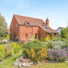 4 Bed in Melton Constable oc-77924