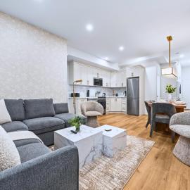 Casa Hotels Gerrard Match Day Group Stay, hotel i Toronto