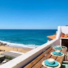 Azenhas do Mar Beach House, hotel in Sintra