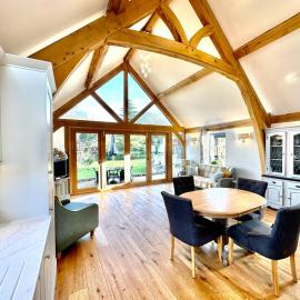 Holly Barn, hotel a Worcester