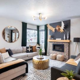 Vail Haven Oasis Hot Tub, Fire Pit & Comfy Beds: Girdwood şehrinde bir otel