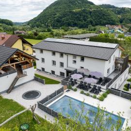 VILA LISJAK - Apartments, hotel v destinácii Podčetrtek