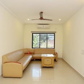 Townhouse Dona Castle, hotel sa Kollam