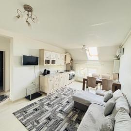 Vlad Home 22 - apartament cu balcon și parcare privată