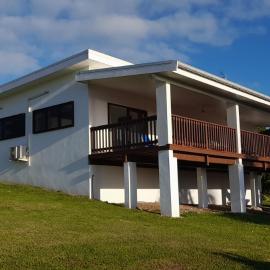 Reureu Ocean Vistas, hotel en Arutanga