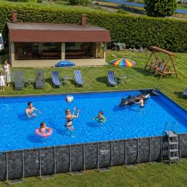 VILLA DORA - CENTRUM,BASEN PODGRZEWANY,JACUZZI SAUNA, Plac zabaw, Parking, hotel in Mielno