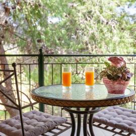 Thimeli Hotel, hotel v destinácii Ligourio