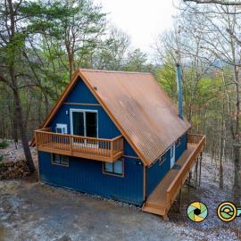 16 Deloris Road: Coppertop Chalet, hotel em Basye