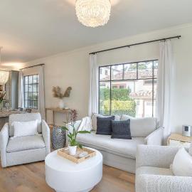 3917 Casa Blanca