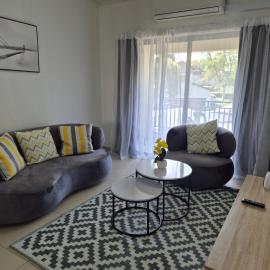 Elegant Bliss -2 bedroomed at Dainfern, in Fourways, Sandton, hotel di Fourways