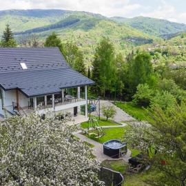 Infinity View Chalet, hotel a Valea Doftanei