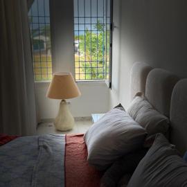 Amazing beach front apt access to private beach, hotel a Gammarth