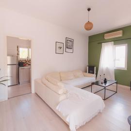 Zoumperi Summer House, hotel di Nea Makri