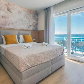 Skalinada Sea View، فندق في لوكفا روجوزنيكا