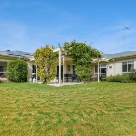 Wren Hill - Dreamy Home with Spectacular Views