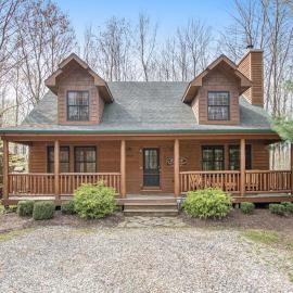 Kingfisher Cove Cabin 28