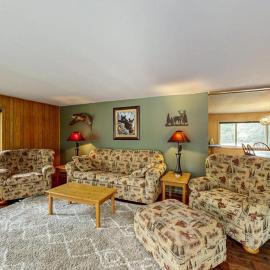 Wild Bear Retreat, hotell i Saint Germain
