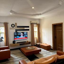 Elegant Stay with Smart TV