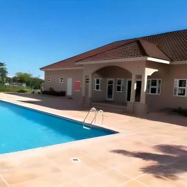 Two Bedroom, Pool, Near Beach, Playground, Gym & 24 Hour Security, hotel in Steer Town