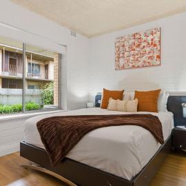Stylish 2 Bedroom Retreat - 10 mins to City, Beach and Adelaide Oval, hotel in West Richmond