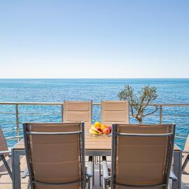 Perfect Seaview Two-bedroom Apartment Tramontana