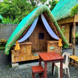 Itawis Resort - Nature Chalet, hotelli kohteessa Silang