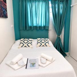 MANI HOLIDAYS Rooms, Hotel in Neon Oitilon