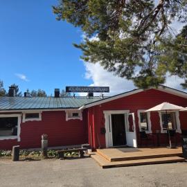 Kaamasen Kievari, hotel u gradu Kaamanen