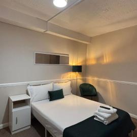 TLK Apartments and Hotel - Orpington, hotel a Orpington