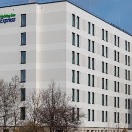 Holiday Inn Express - MUNICH NORTH by IHG, хотел в Мюнхен