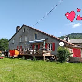 Au coeur des Vosges, vieille ferme accueillante