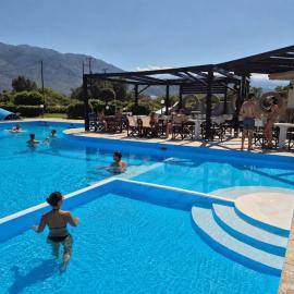 Ermioni Hotel, hotel u gradu 'Georgioupolis'
