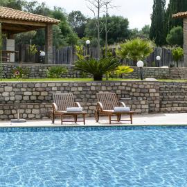 Luxury Villa 2 In The Peloponnese، فندق في سيليانيتيكا