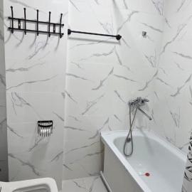 Каусар, hotel i Dolinka