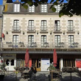 Viesnīca Hôtel Marguerite pilsētā Dināna