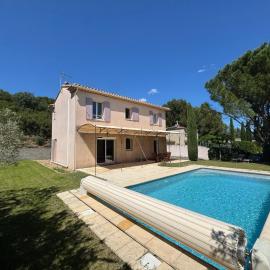 Villa 3 chambres avec piscine en Provence