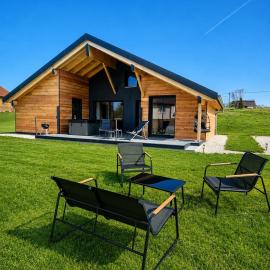 THĒNA - Chalet d'Exception Spa & Montagne, hotel u gradu Fraroz