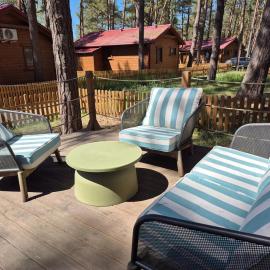 Pine House Domek 22, hotelli kohteessa Borsk