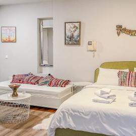 Cozy, Day-light Studio by The Mall