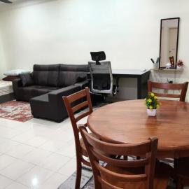 Tokmad Homes - Homestay near Mines shopping mall 600mbps WIFI Netflix