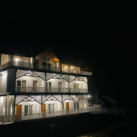 Golden Petal Resort, hotell i Patwa Dunga