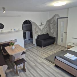 Kucko Vendeghaz Guesthouse, hotel in Sárospatak
