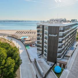 Golden Donaire Beach 4 Sup โรงแรมในลาปีเนดา