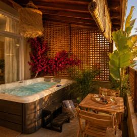 Ninemia Shore Retreat in Stalis