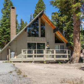 Chalet 15 by Mammoth Mountain Chalets, hotel in Mammoth Lakes