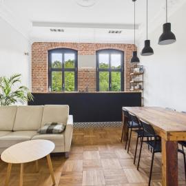 B92 - świątynia toruńskiej piernikarki, hotel in Toruń
